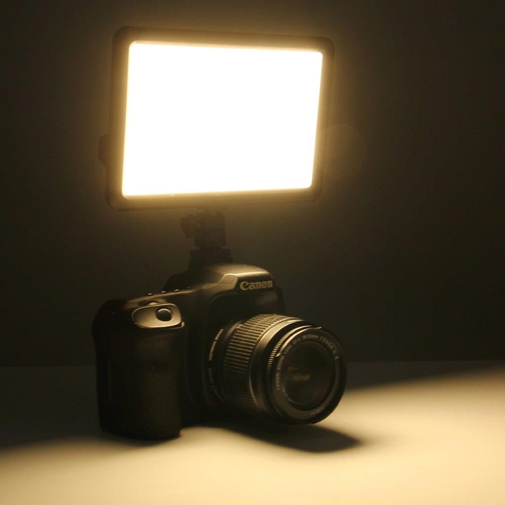LED verlichting Camera 104 LED 850LM - dimbaar